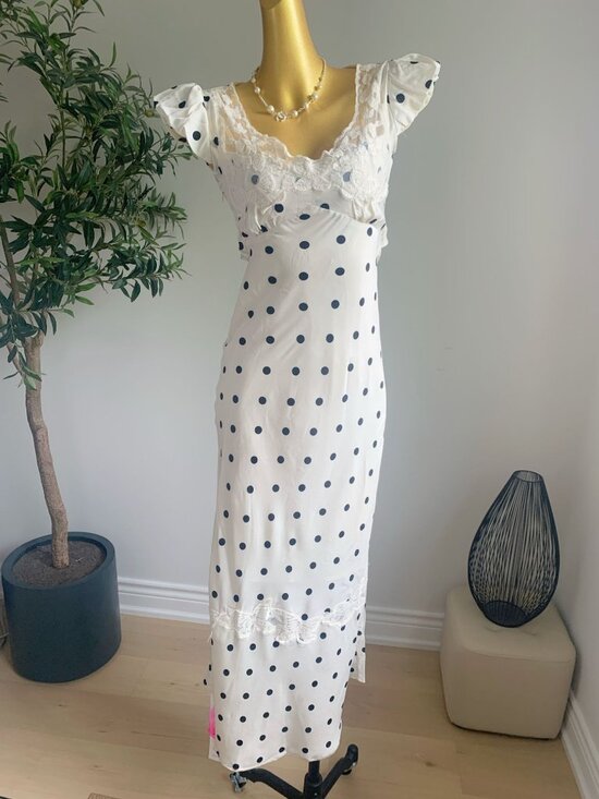 Dresses & Skirts - White Polka Dot Lace Trim French Style Midi Dress NWT